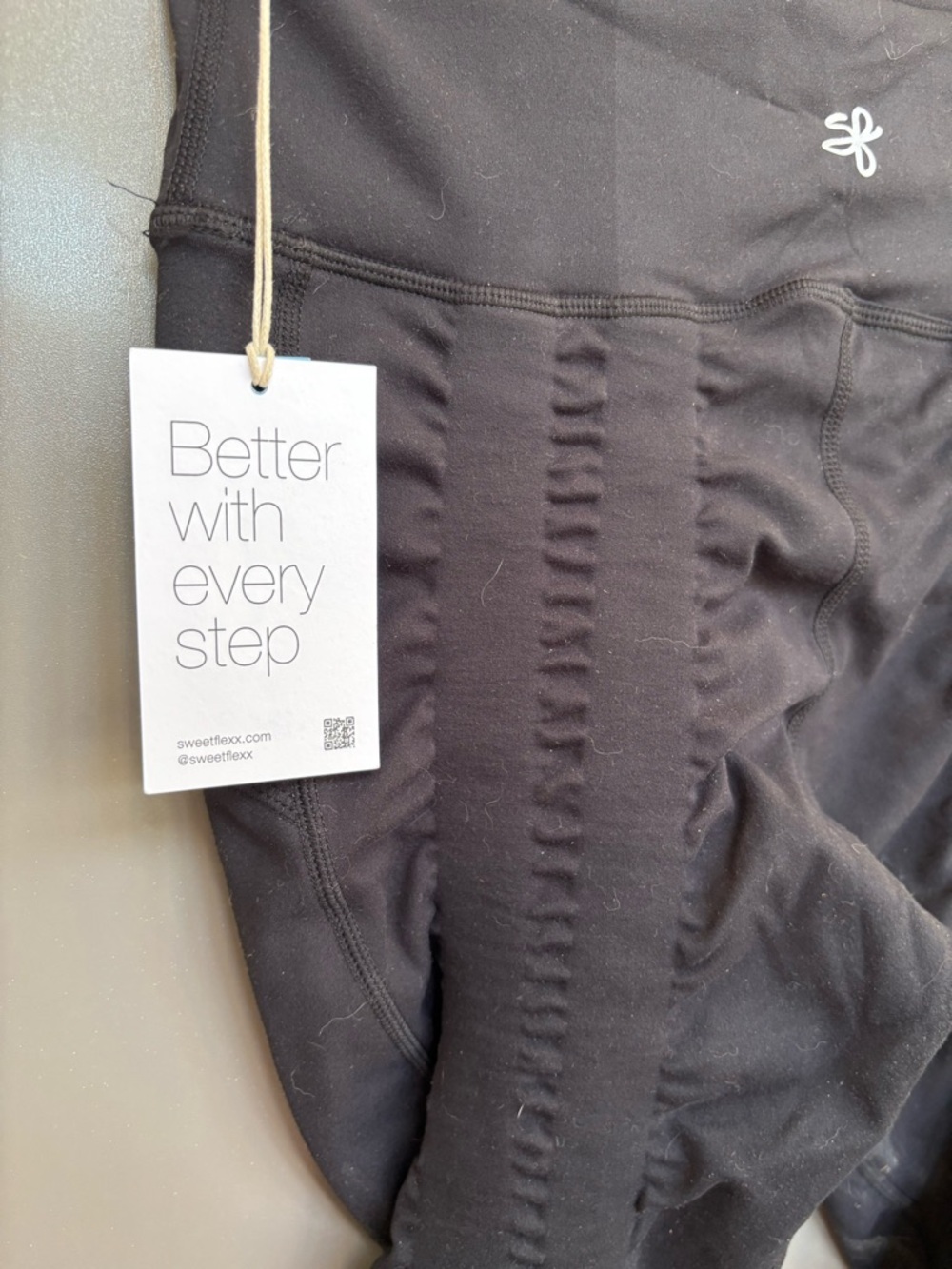 Full Flexx | Hi-Rise | Front + Booty Resistance Leggings I Pockets - Picture 3 of 12